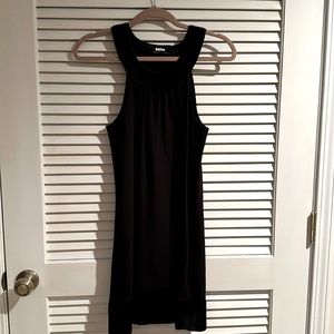 BCBGMAXAZRIA classy & refined sexy LBD, with velvet details